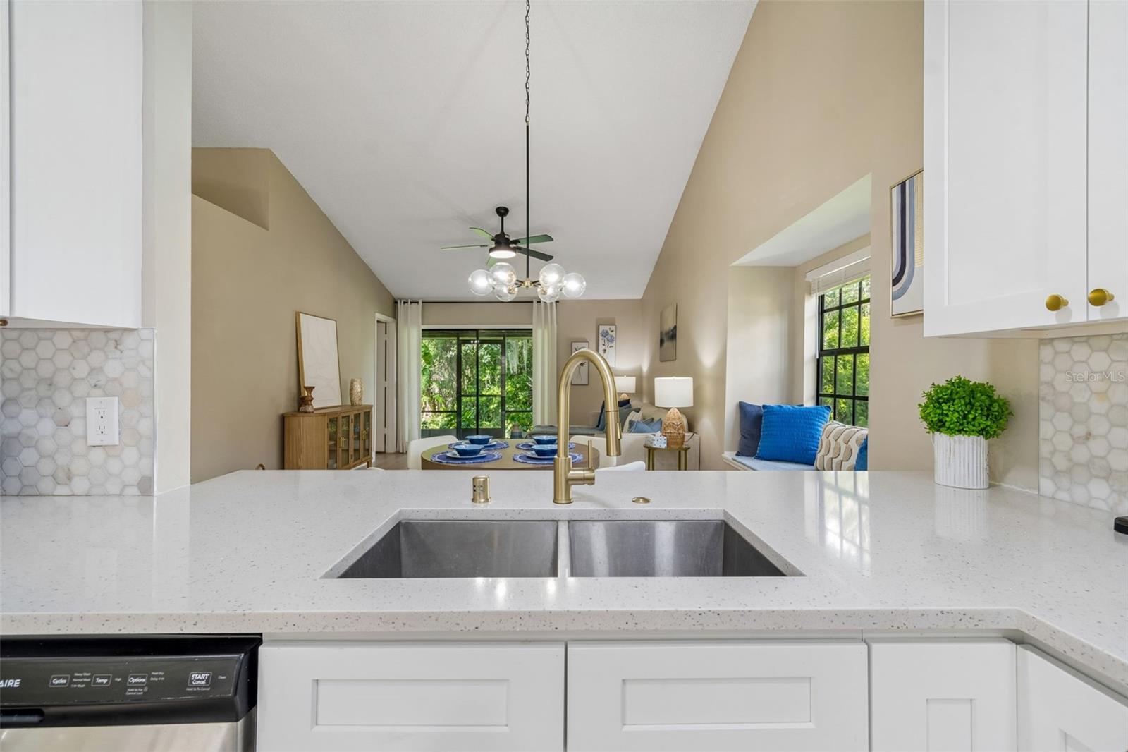 FAIRCREST - Residential