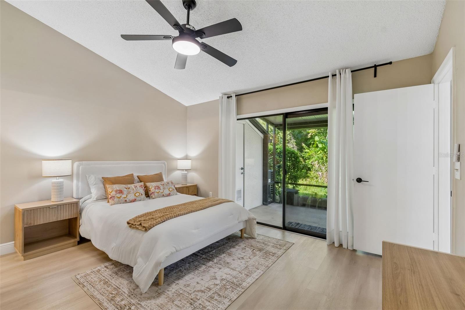 FAIRCREST - Residential