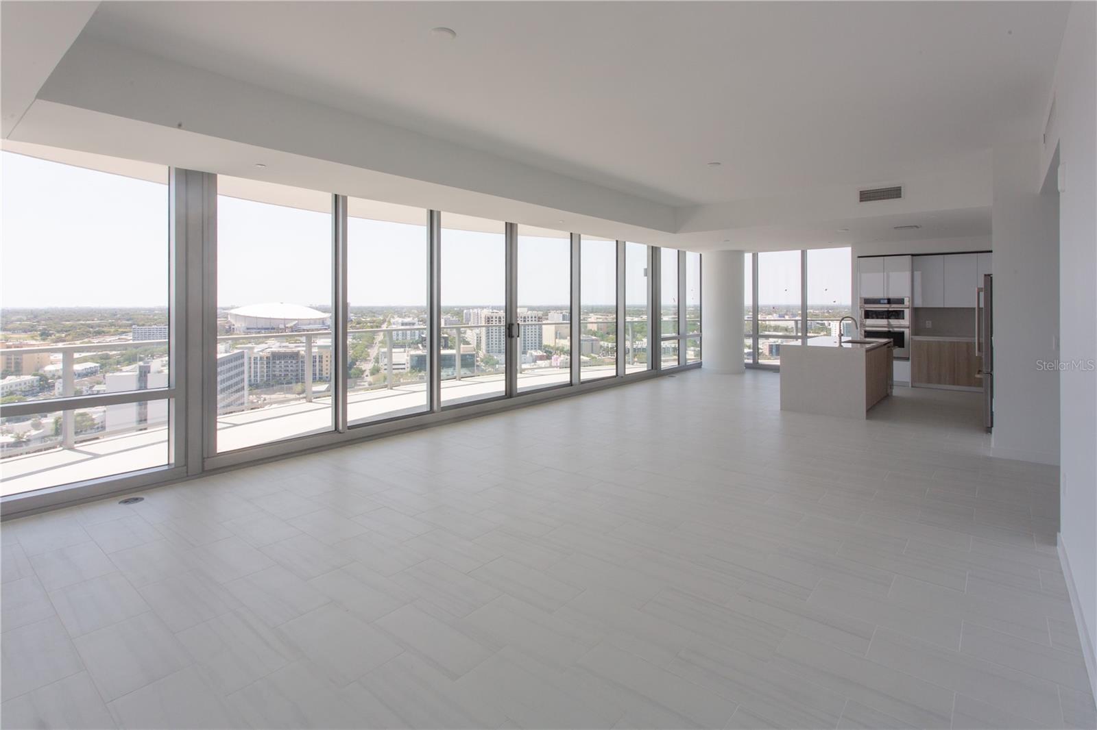 400 CENTRAL - Residential