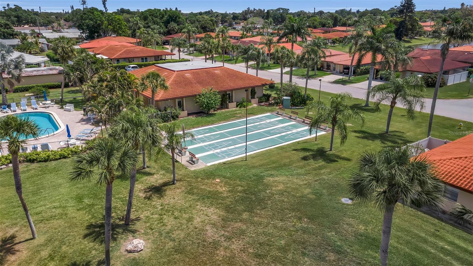 CAMBRIDGE VILLAGE - Residential