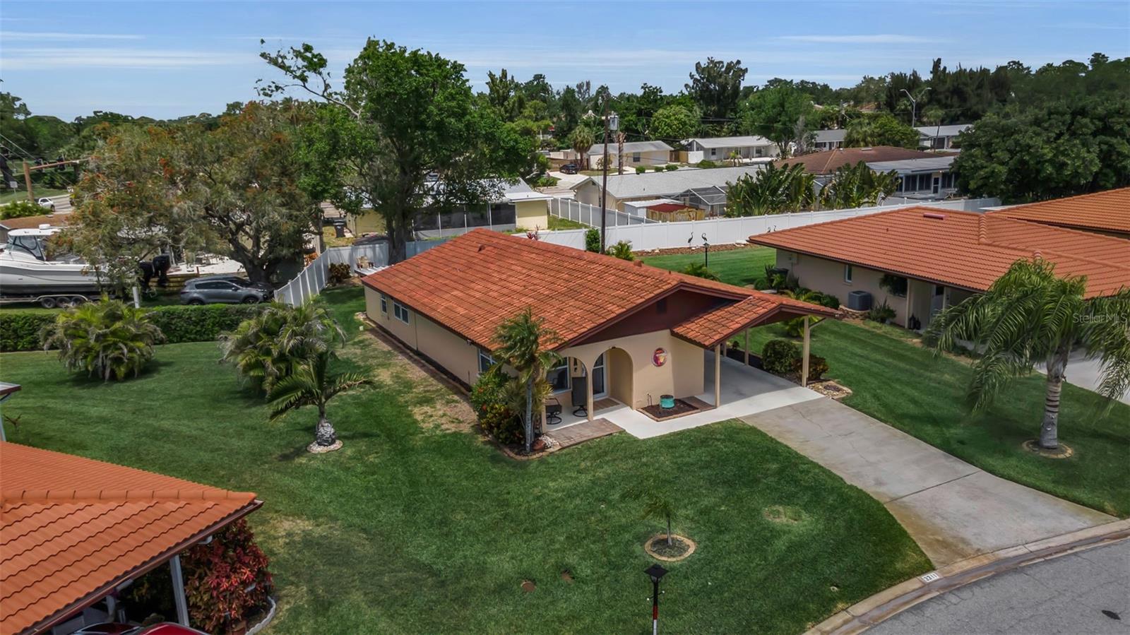 CAMBRIDGE VILLAGE - Residential