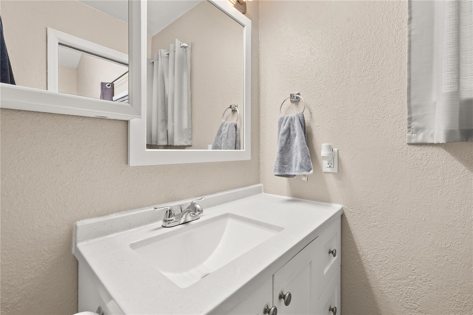 SOUTHRIDGE - Residential Lease