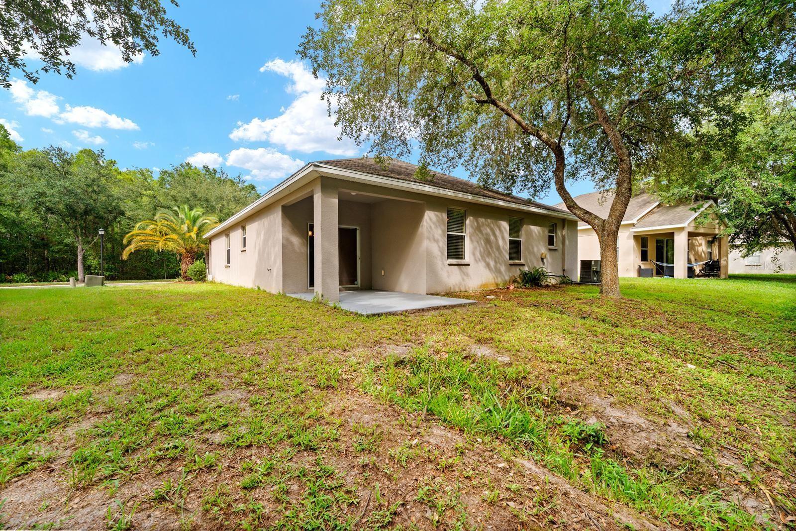 COLONY LAKES - Residential
