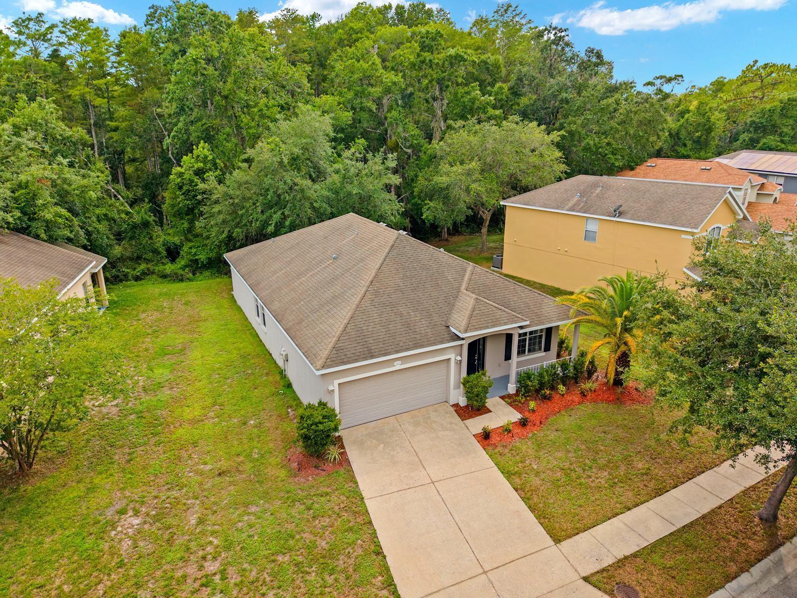 COLONY LAKES - Residential