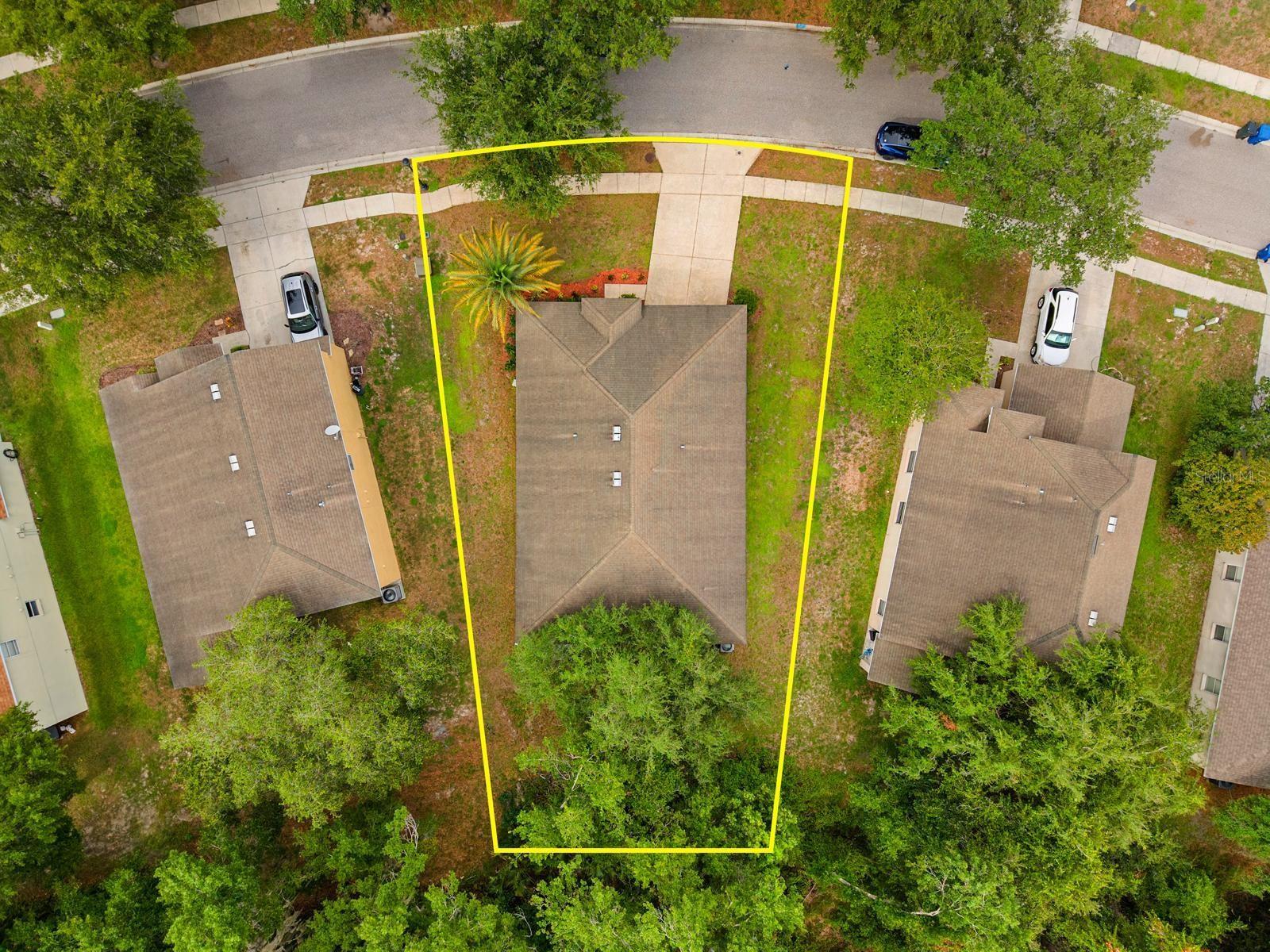 COLONY LAKES - Residential