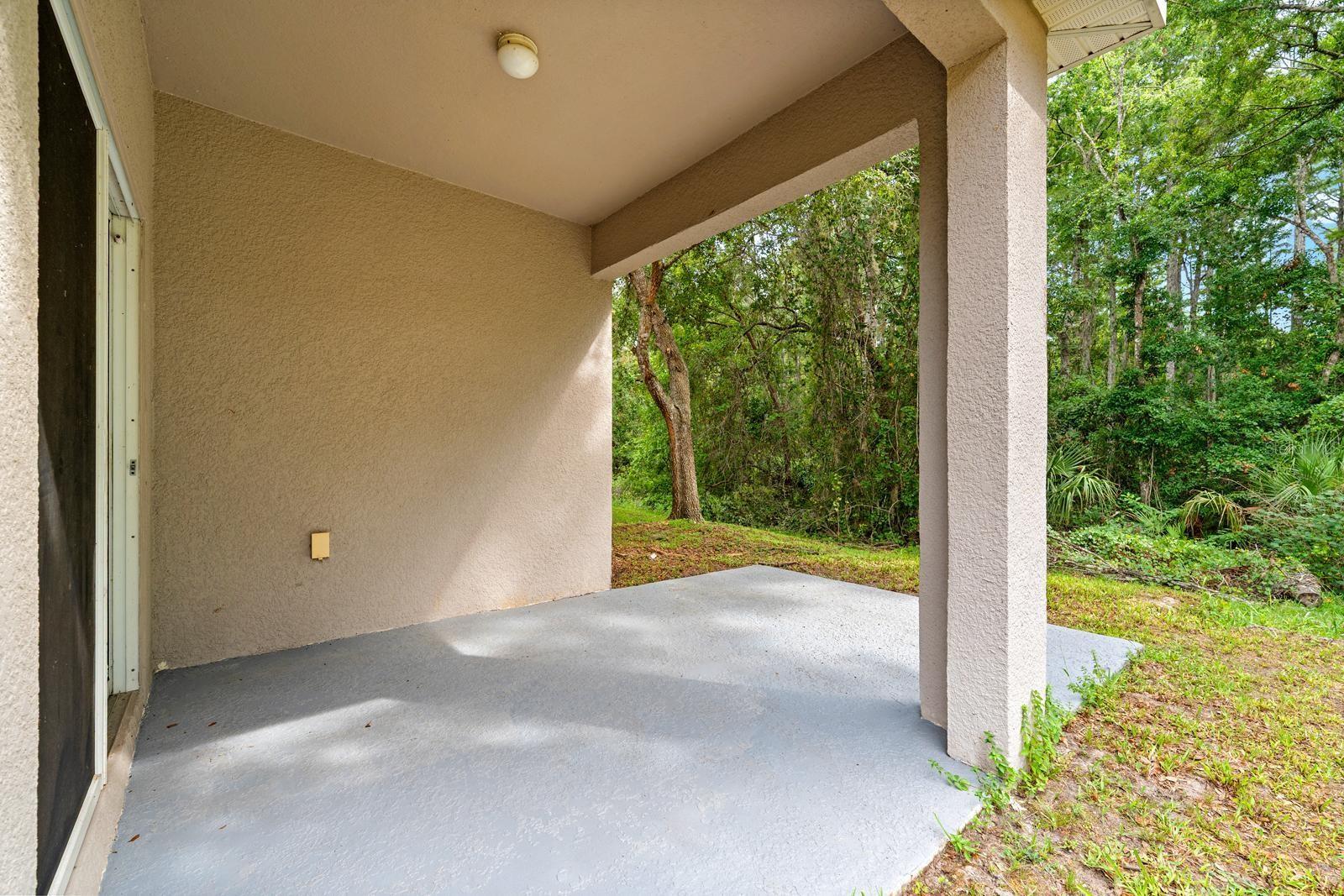 COLONY LAKES - Residential