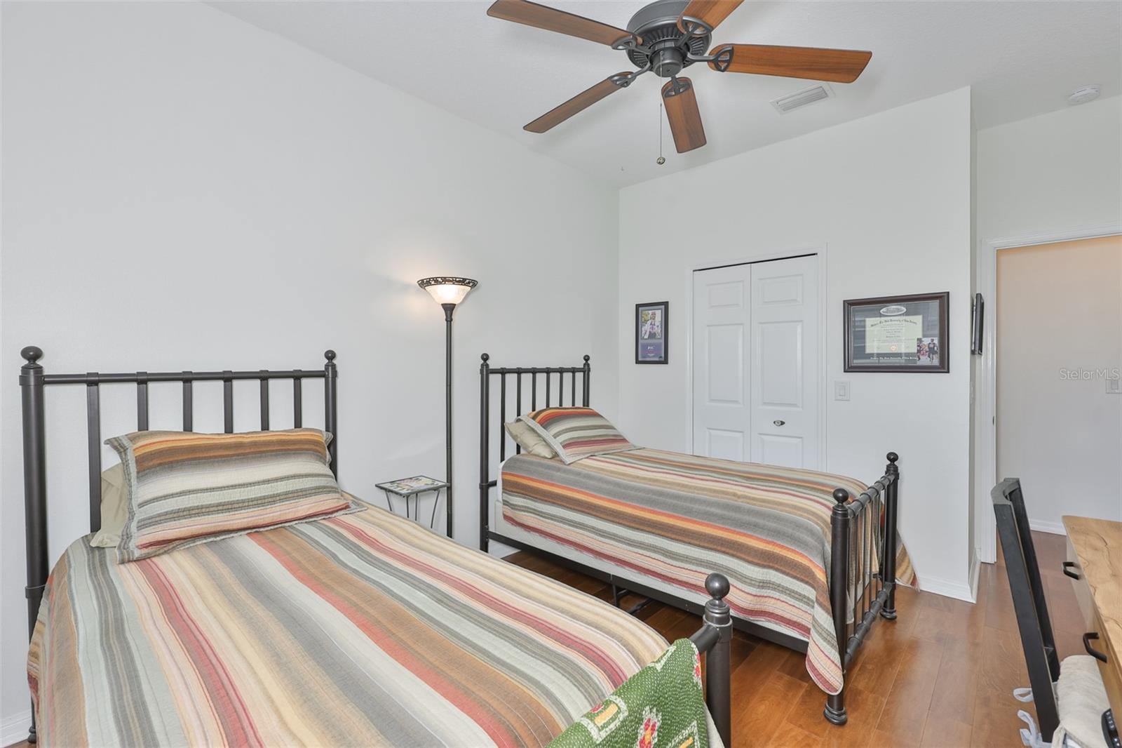 SOUTH HAMPTON - Residential
