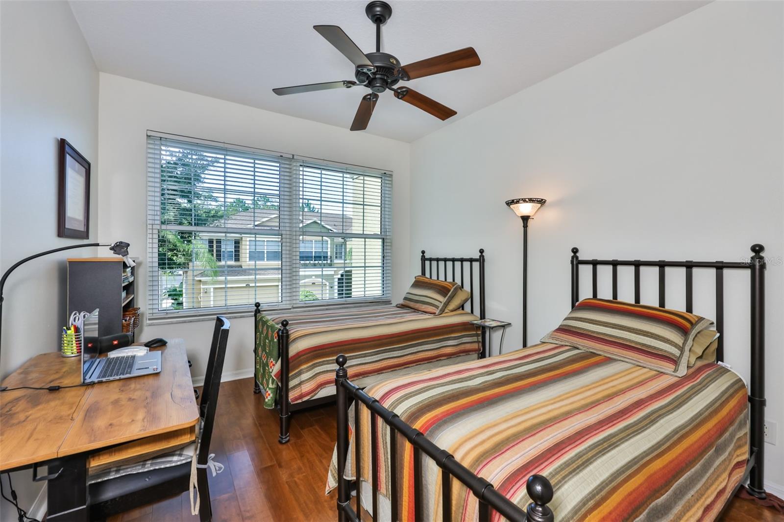 SOUTH HAMPTON - Residential