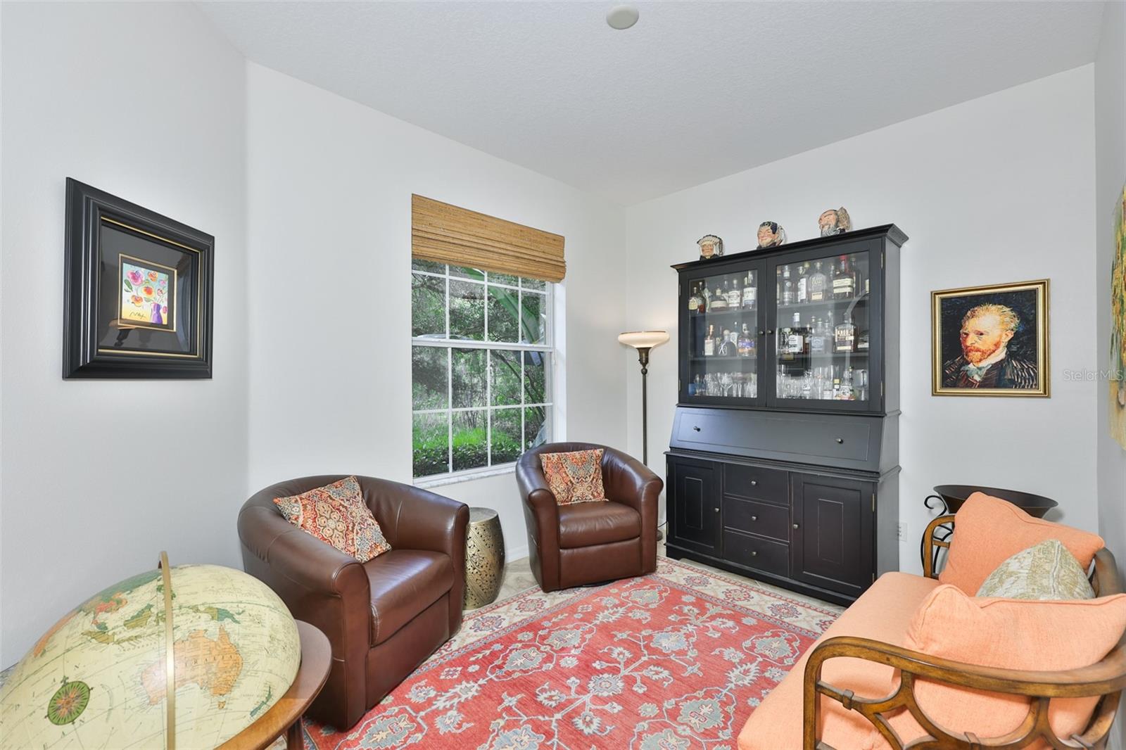 SOUTH HAMPTON - Residential