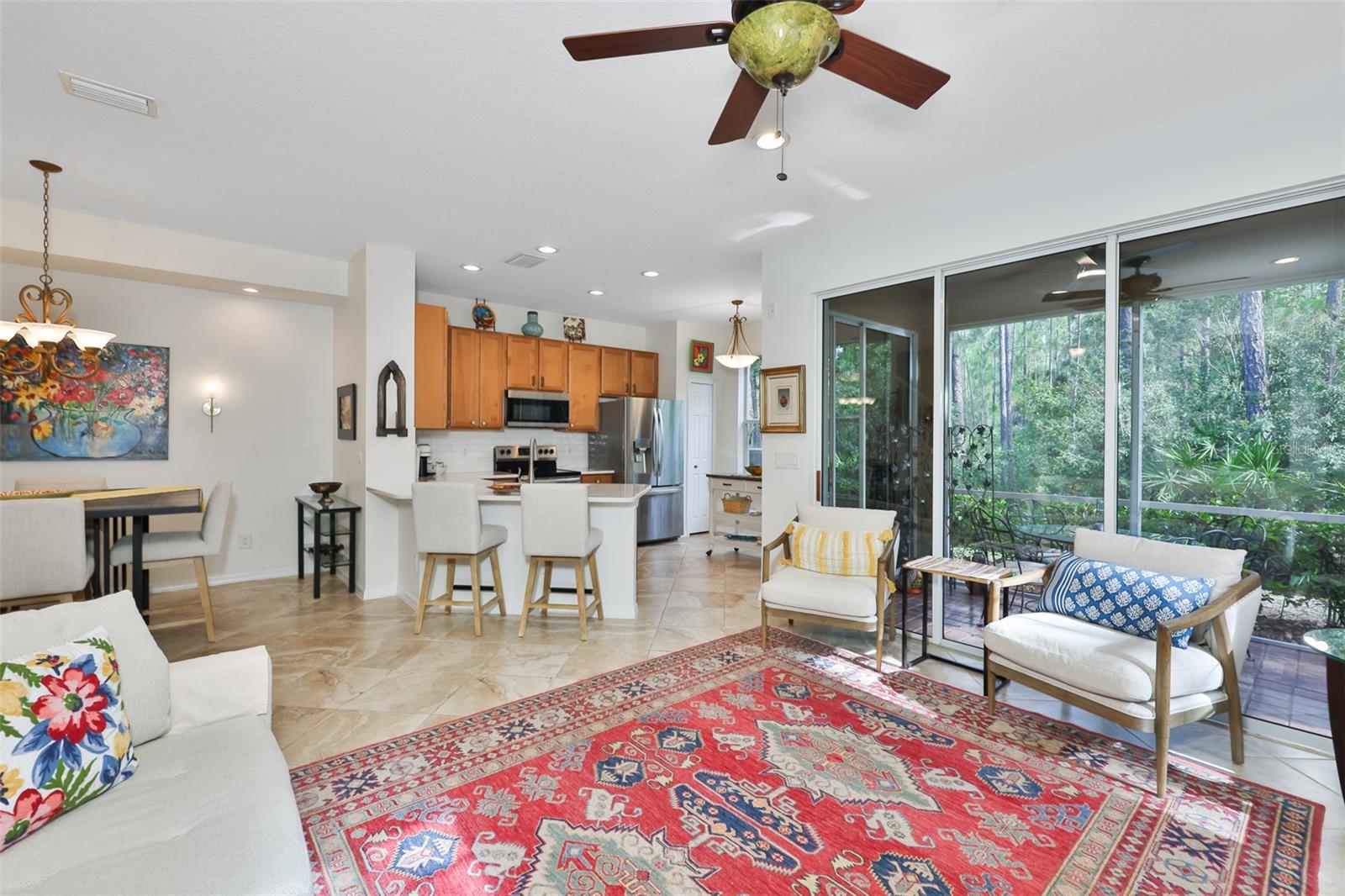 SOUTH HAMPTON - Residential