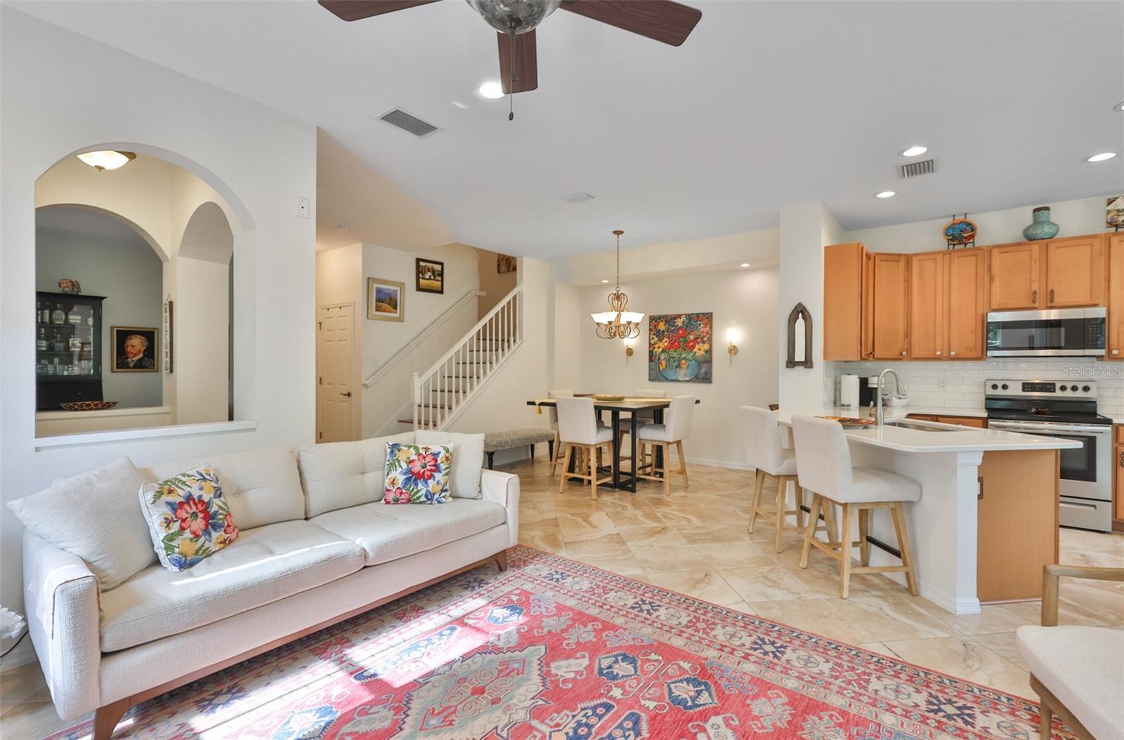 SOUTH HAMPTON - Residential