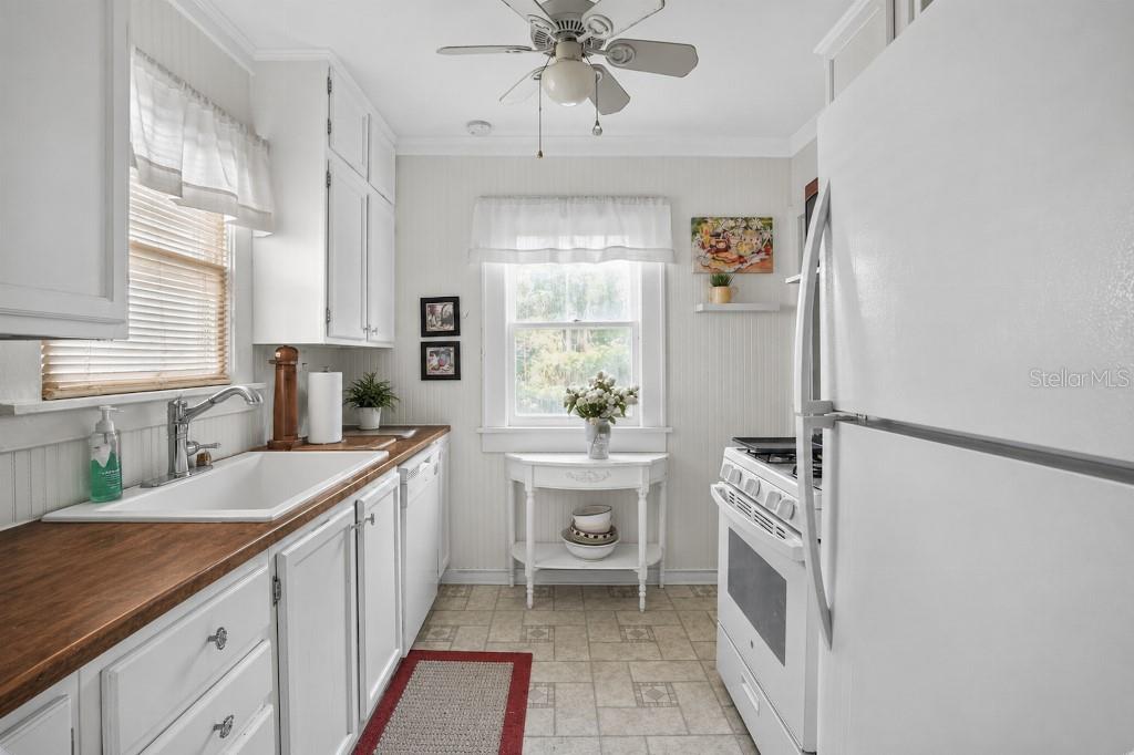 GRAND VIEW TERRACE - Residential