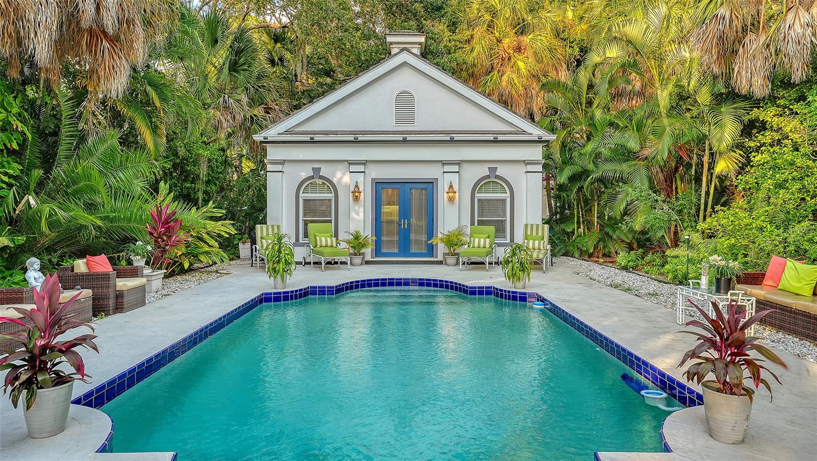 OAKS - Residential