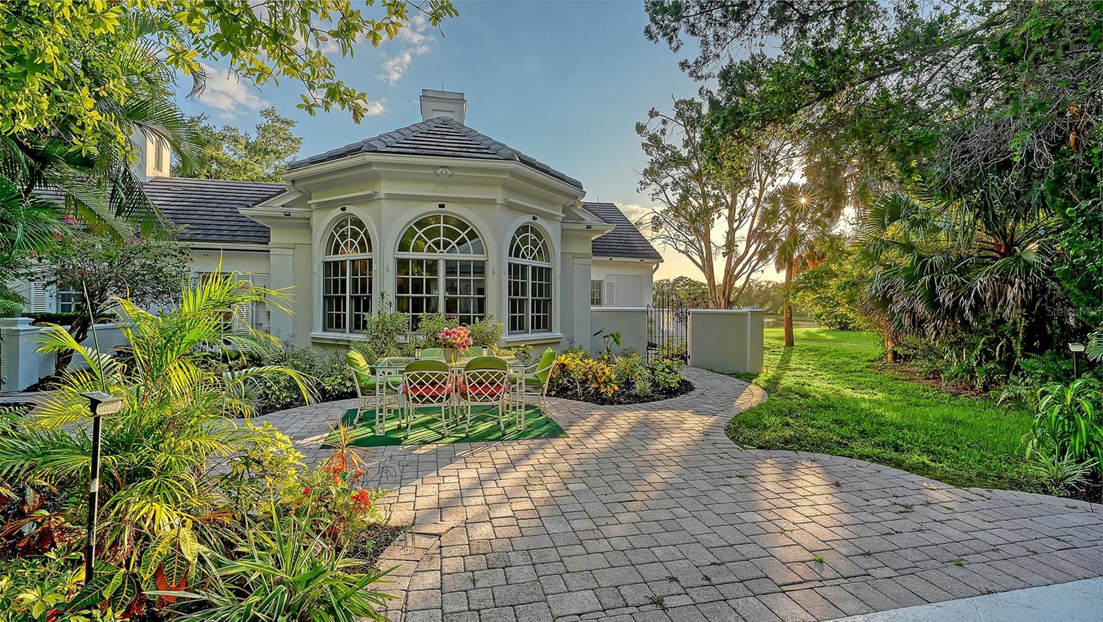 OAKS - Residential