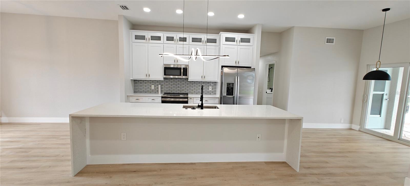 PEBBLE CREEK PLACE - Residential