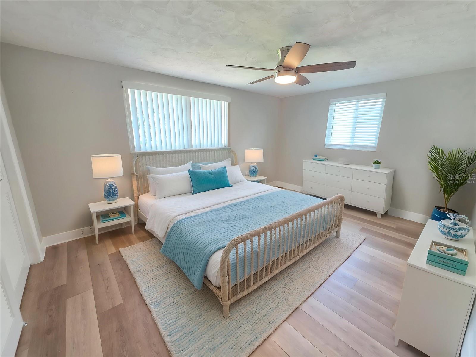 HOLIDAY GARDENS ESTATES - Residential