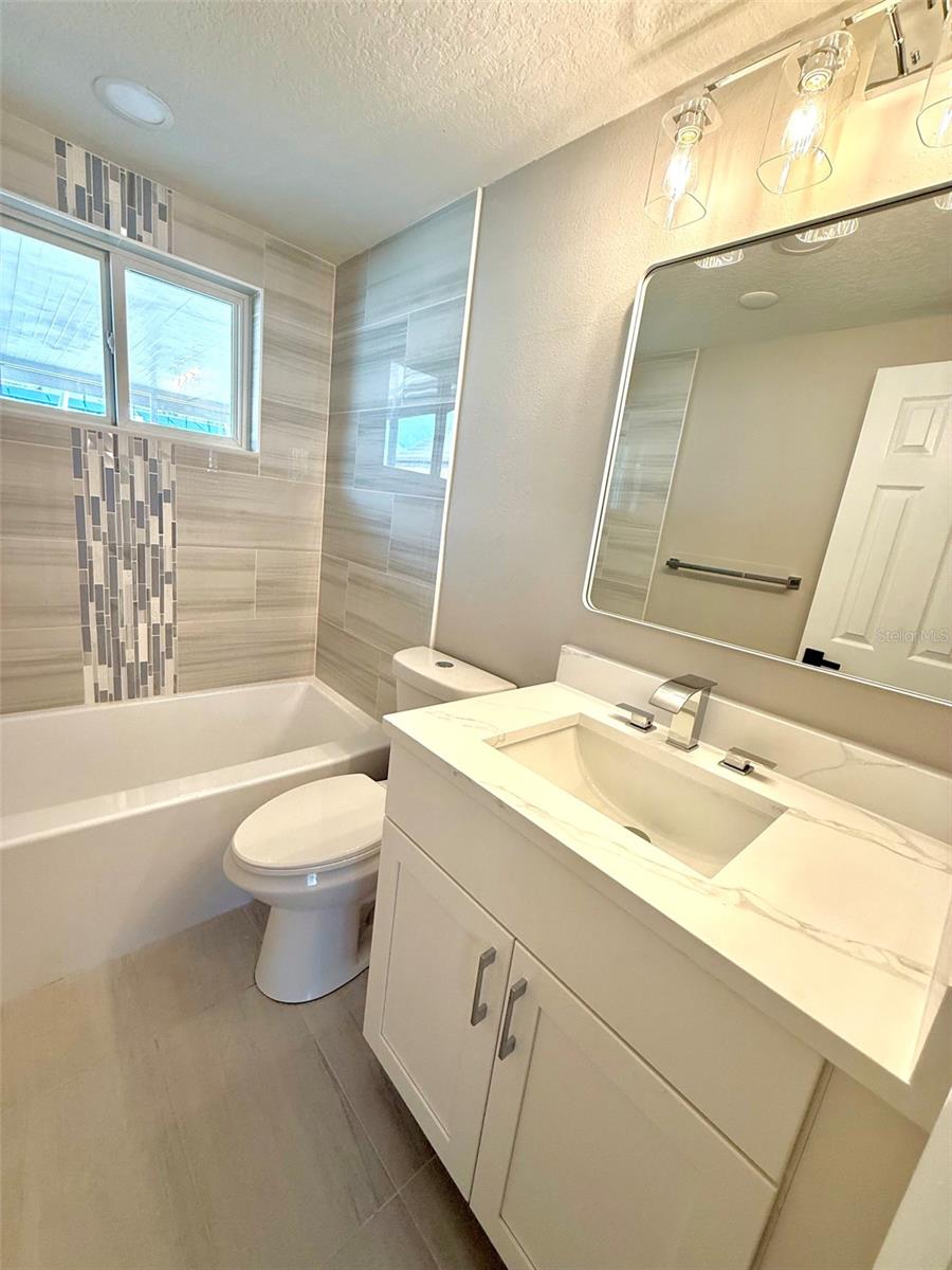 HOLIDAY GARDENS ESTATES - Residential