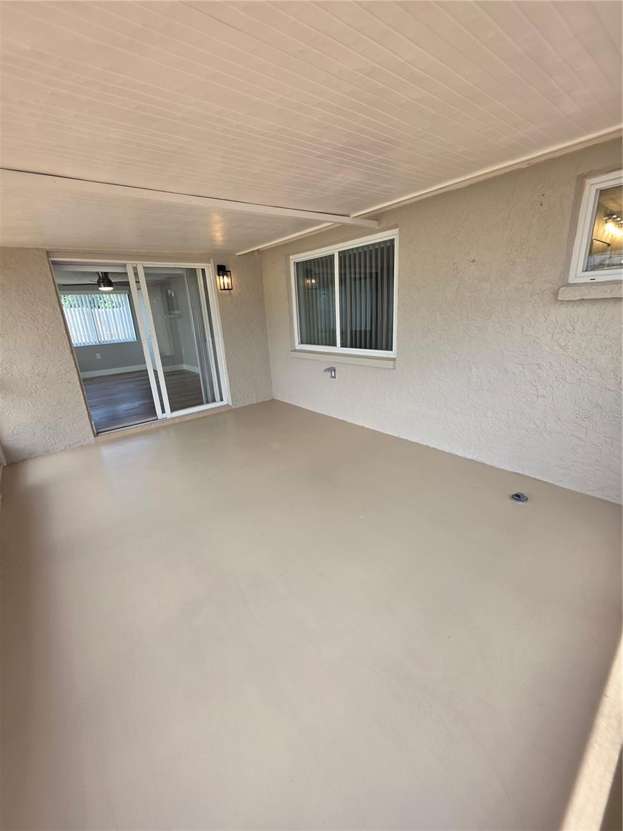HOLIDAY GARDENS ESTATES - Residential