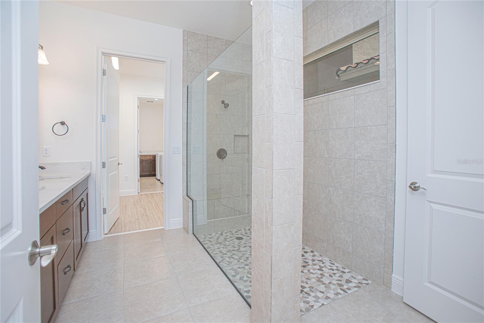 EAGLE CREEK - Residential Lease
