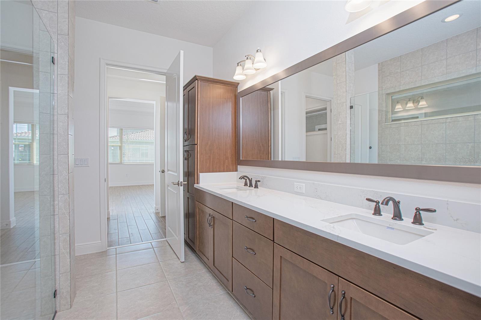 EAGLE CREEK - Residential Lease