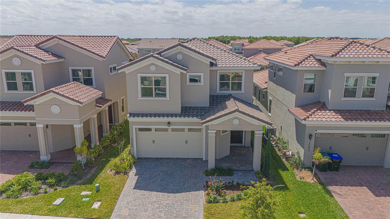 EAGLE CREEK - Residential Lease