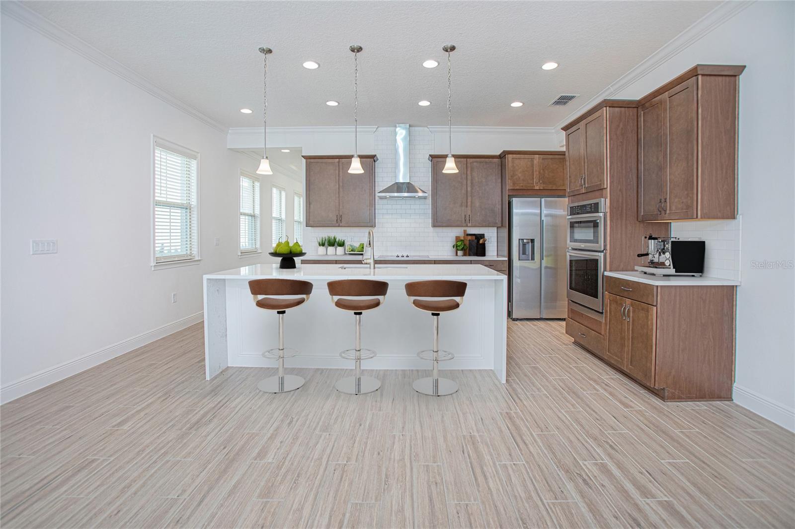 EAGLE CREEK - Residential Lease
