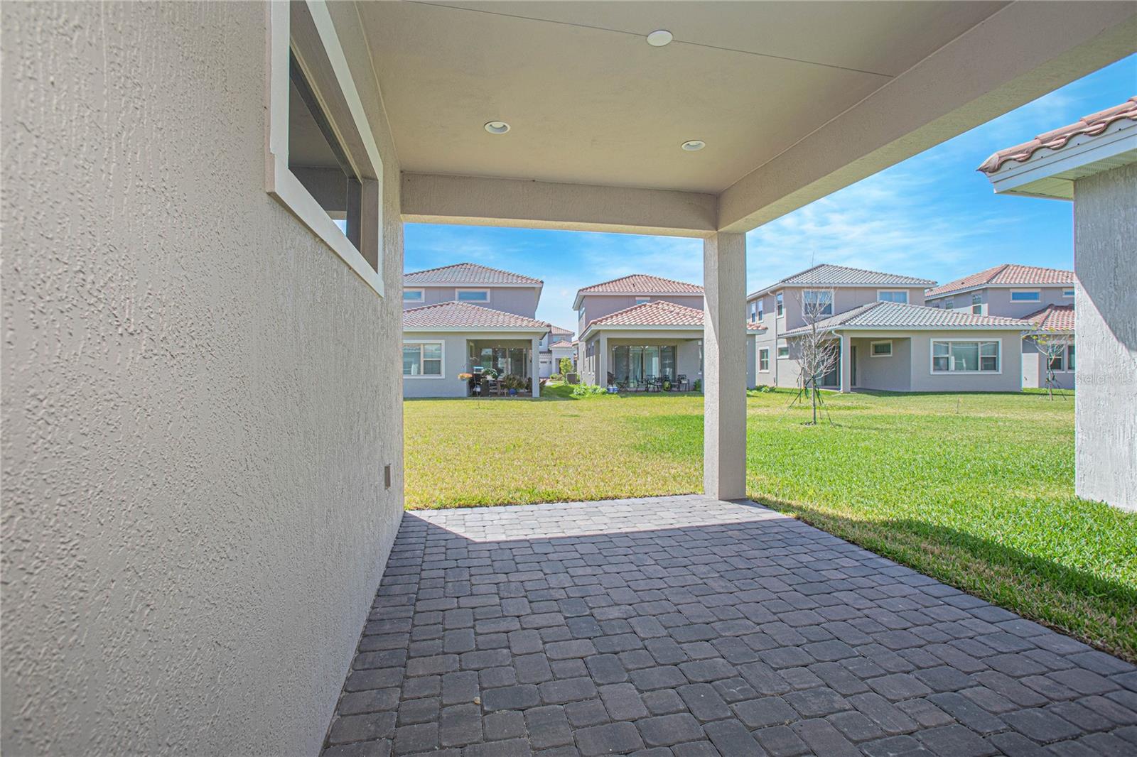 EAGLE CREEK - Residential Lease