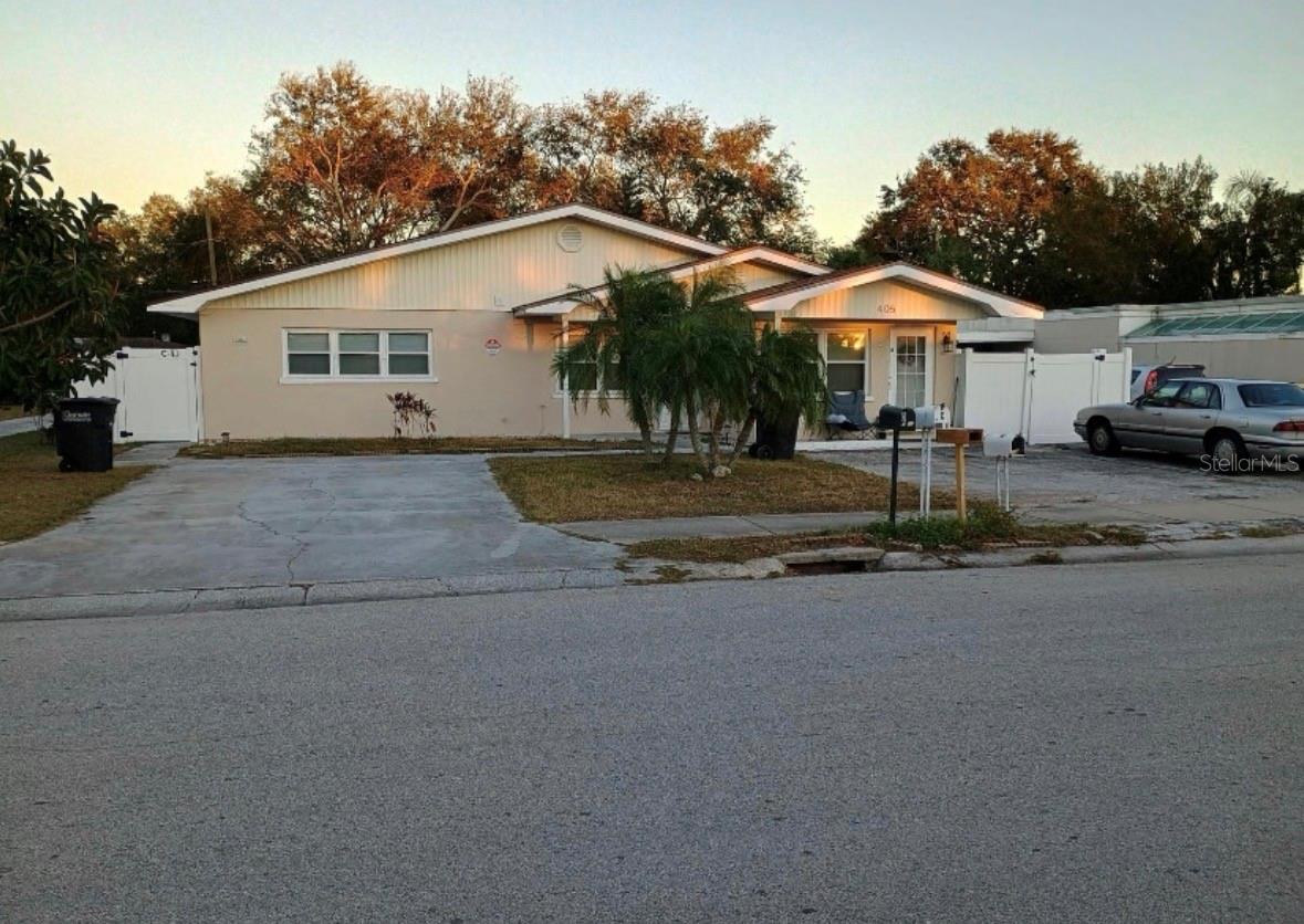 SKYCREST - Residential Income