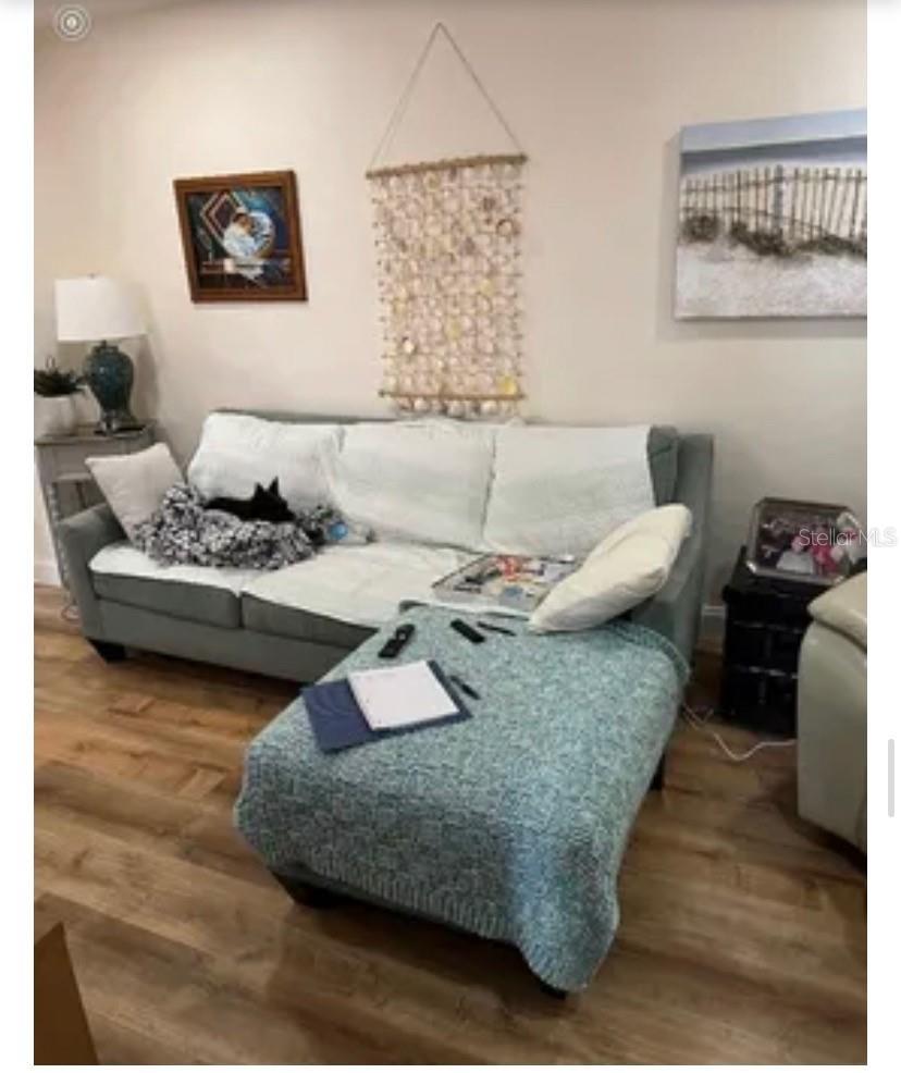 SKYCREST - Residential Income