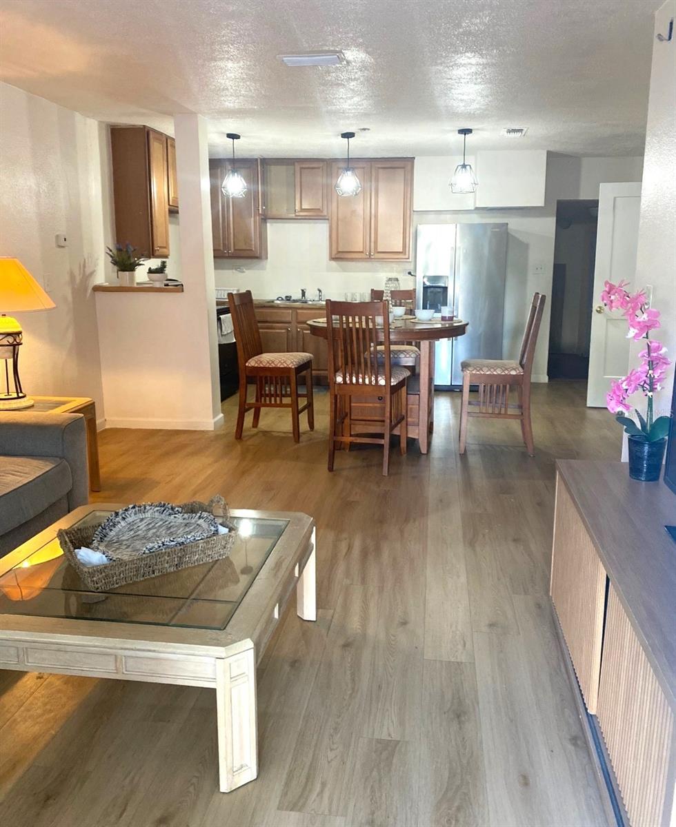 SKYCREST - Residential Income