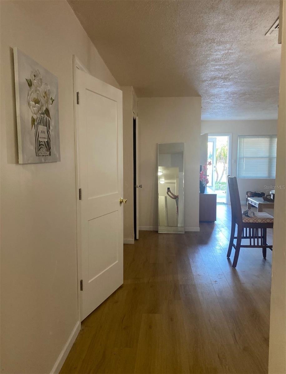 SKYCREST - Residential Income