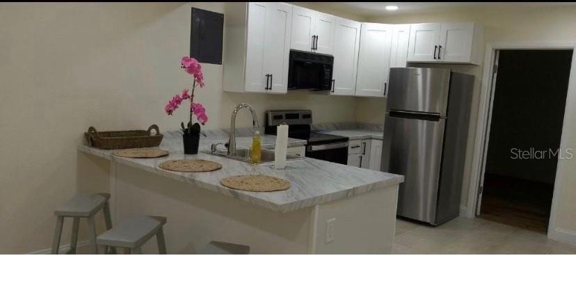 SKYCREST - Residential Income