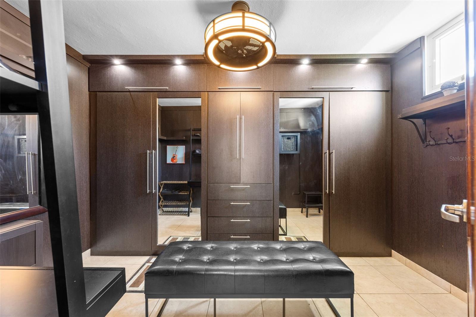 HIGUILLAR - Residential
