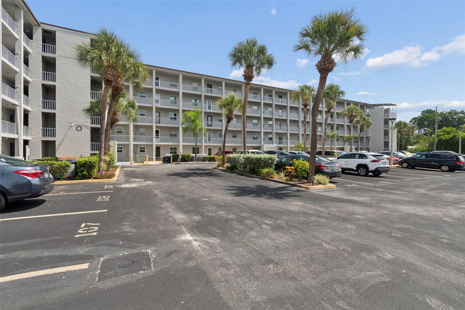 BAYSHORE ON THE LAKE CONDO - Residential