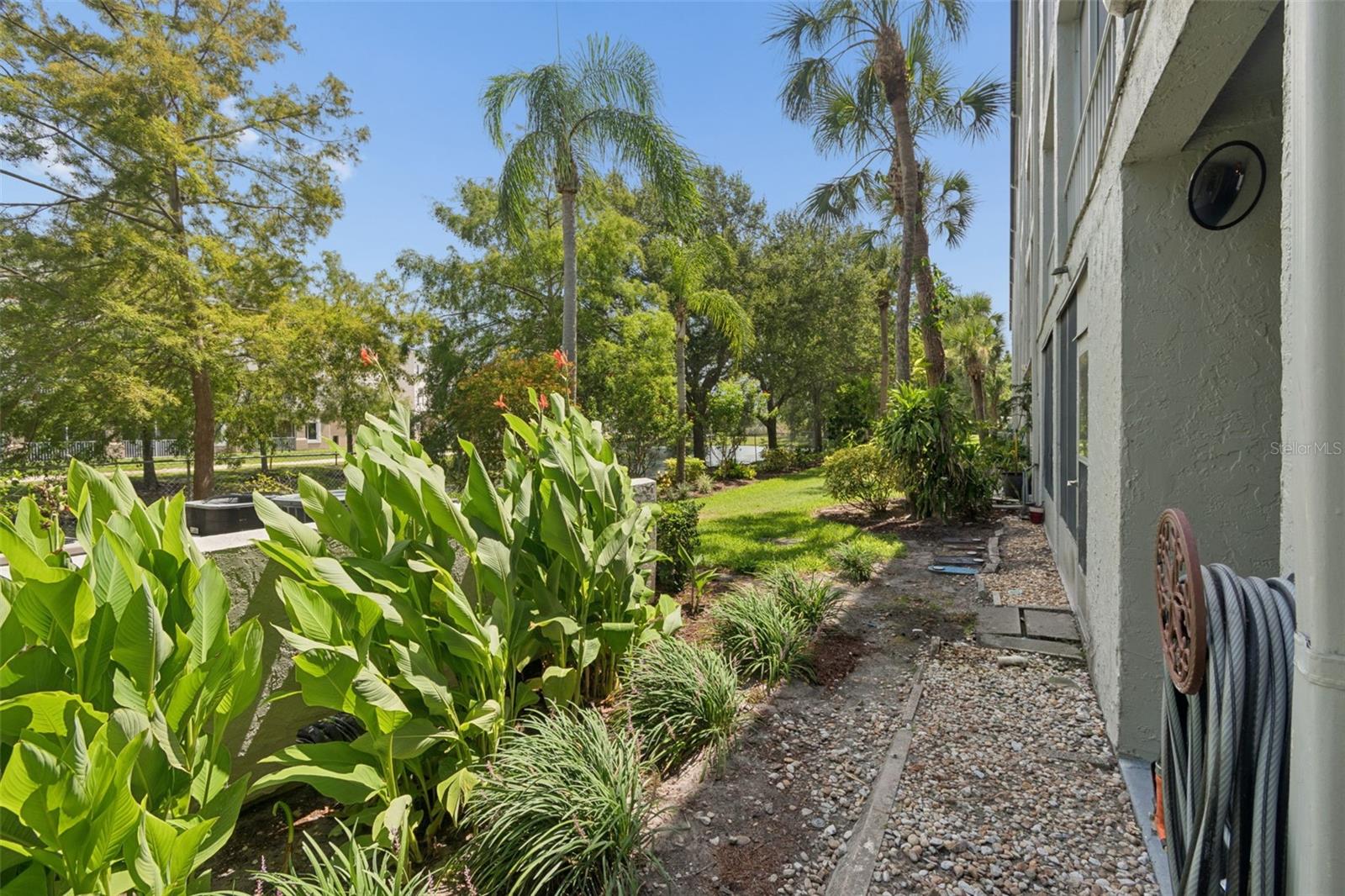BAYSHORE ON THE LAKE CONDO - Residential