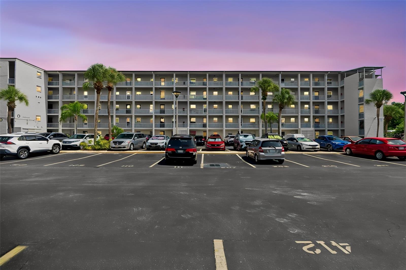 BAYSHORE ON THE LAKE CONDO - Residential