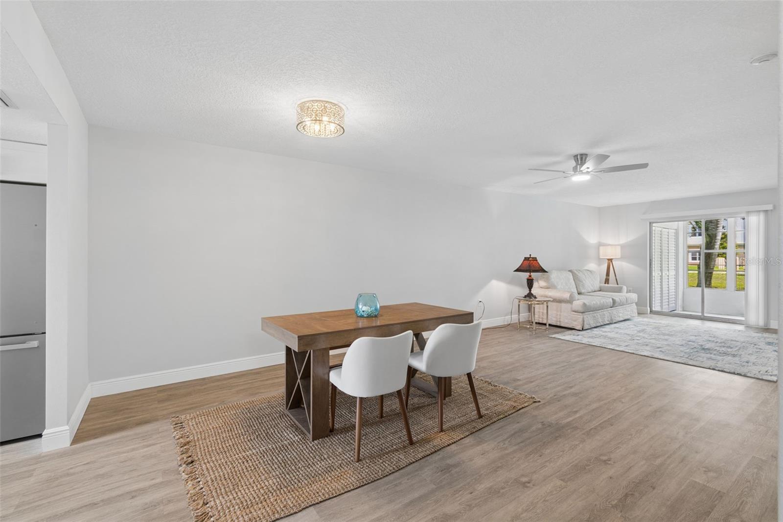 BAYSHORE ON THE LAKE CONDO - Residential