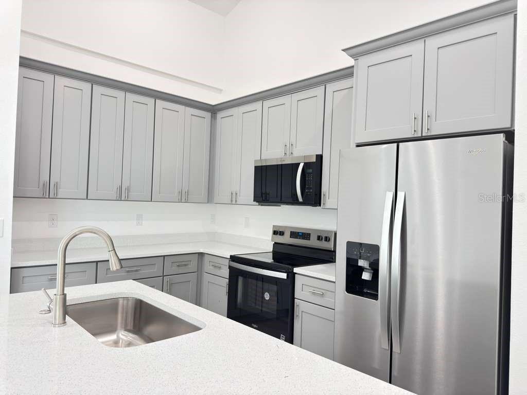 MARION OAKS UNIT 7 - Residential Lease