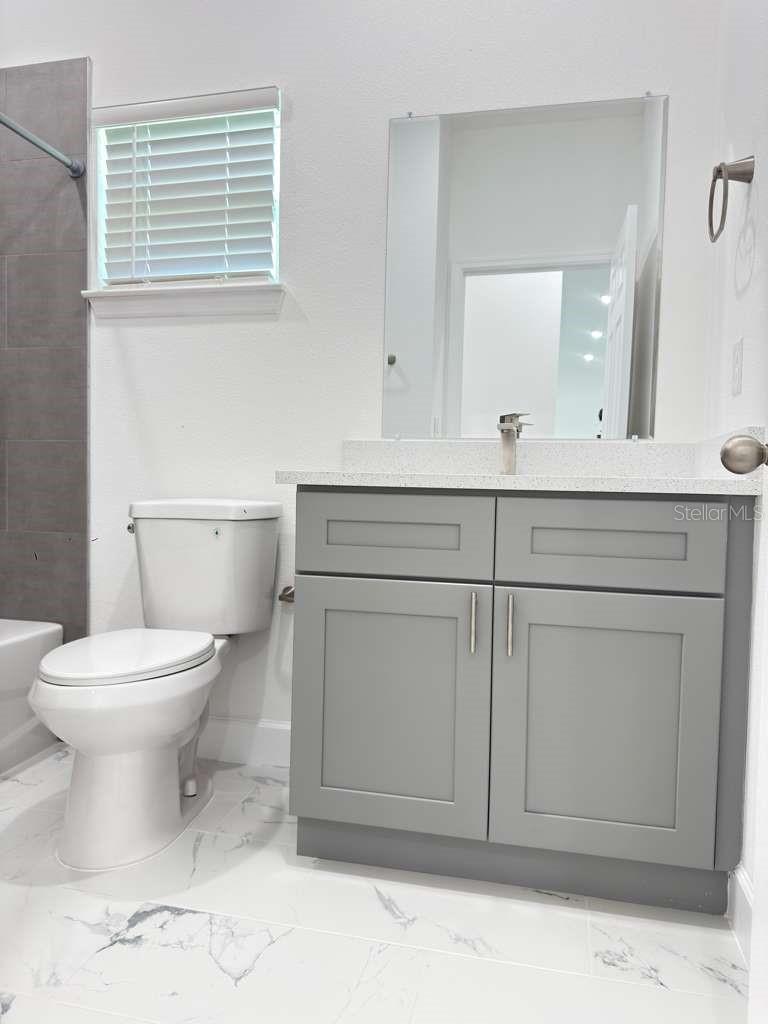 MARION OAKS UNIT 7 - Residential Lease
