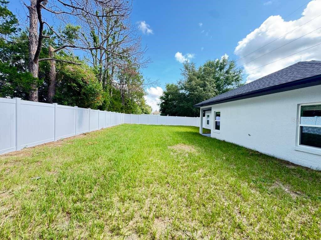 MARION OAKS UNIT 7 - Residential Lease
