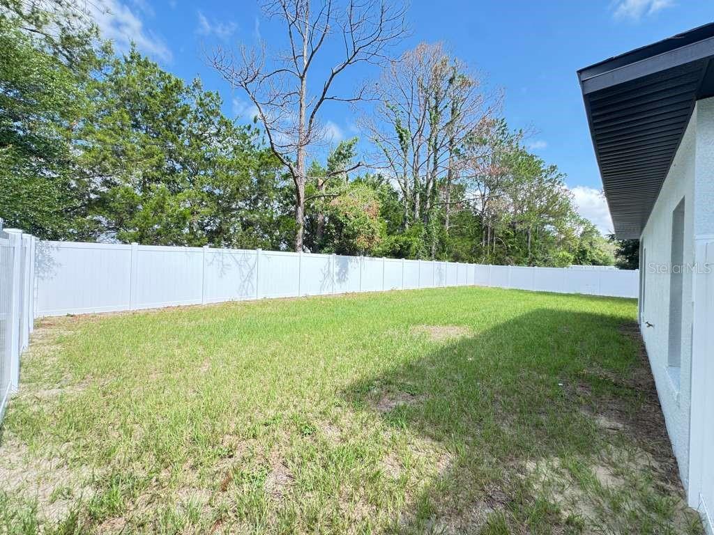MARION OAKS UNIT 7 - Residential Lease