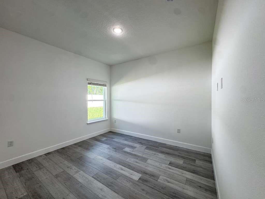 MARION OAKS UNIT 7 - Residential Lease