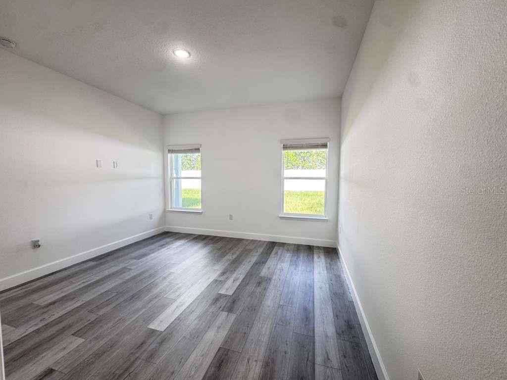 MARION OAKS UNIT 7 - Residential Lease