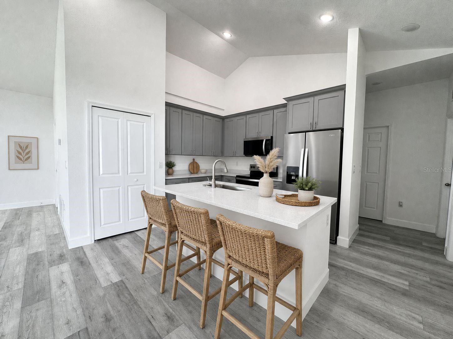 MARION OAKS UNIT 7 - Residential Lease