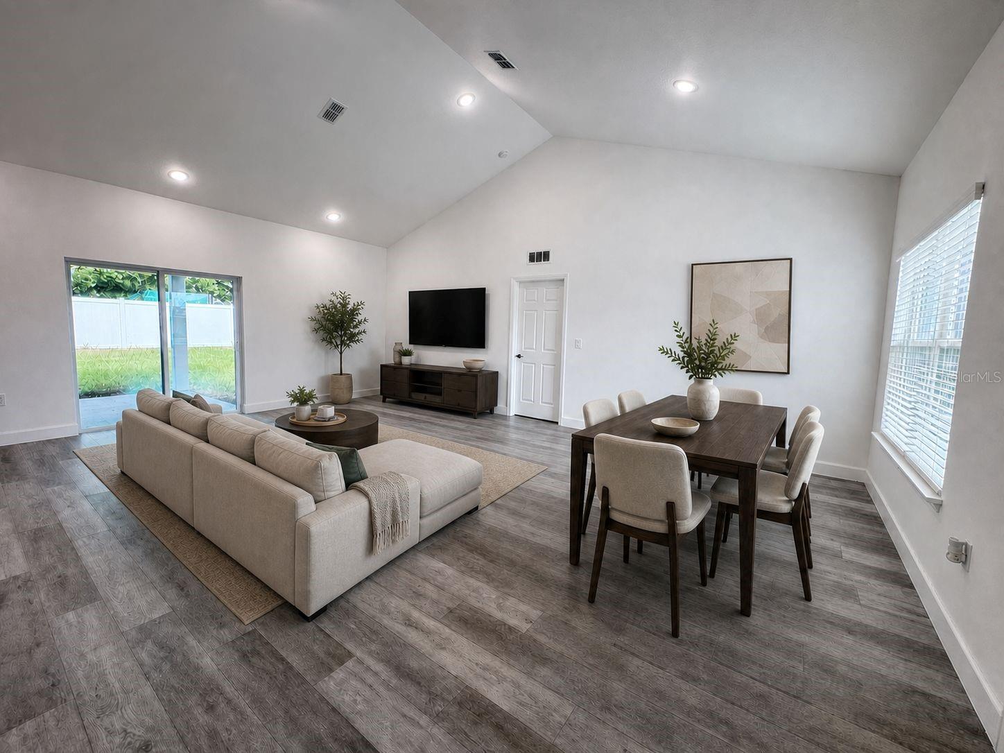 MARION OAKS UNIT 7 - Residential Lease