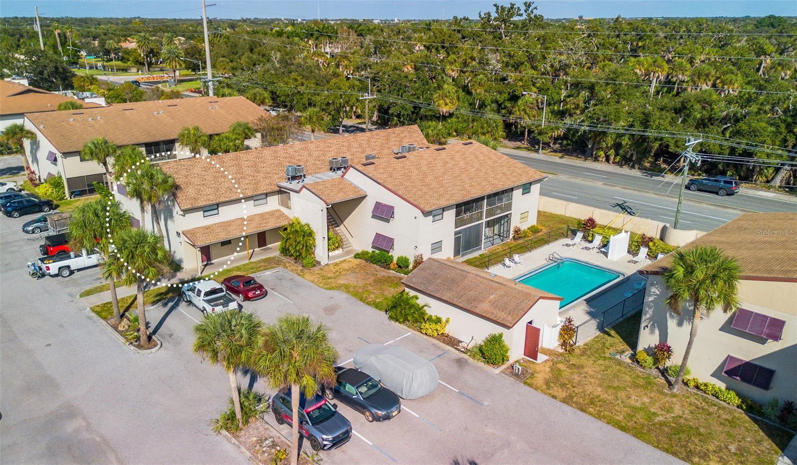 GULF GATE GARDENS - Residential