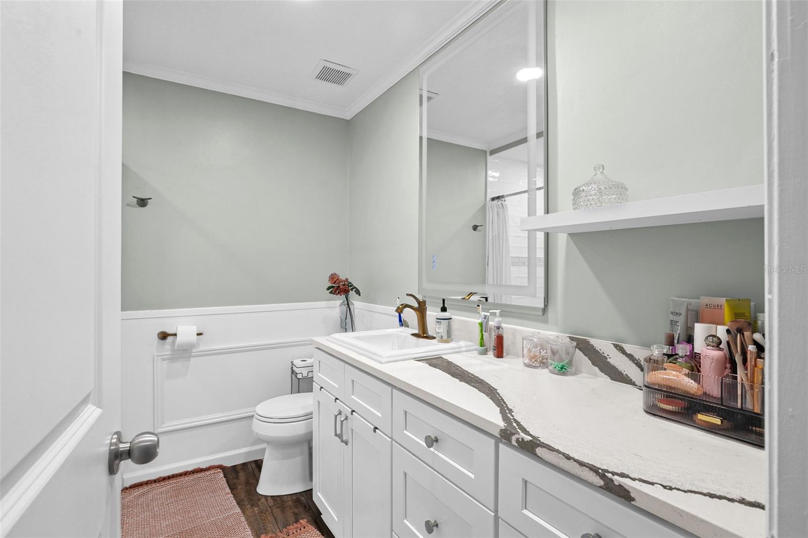 GULF GATE GARDENS - Residential