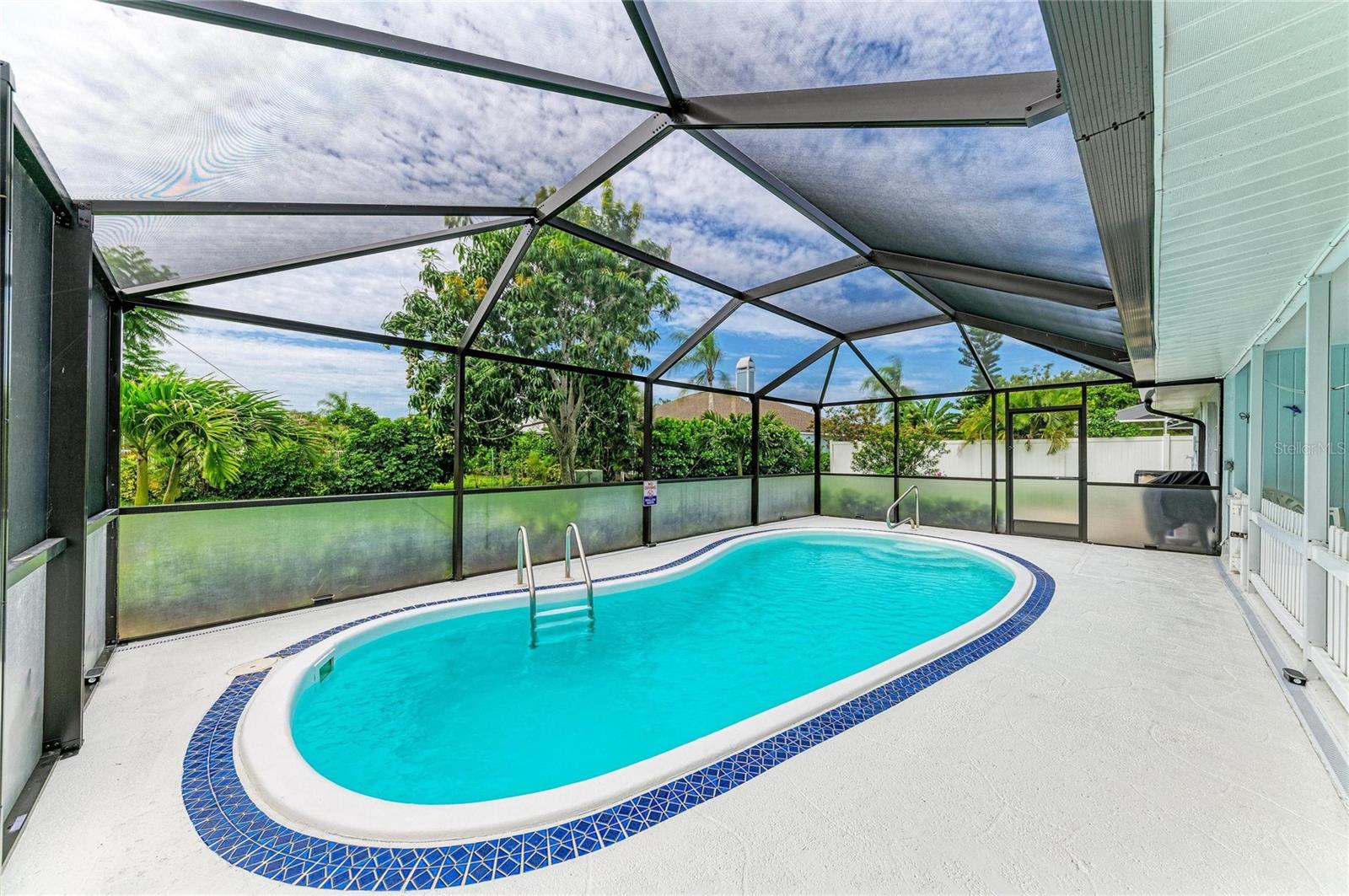 SORRENTO BAYSIDE - Residential