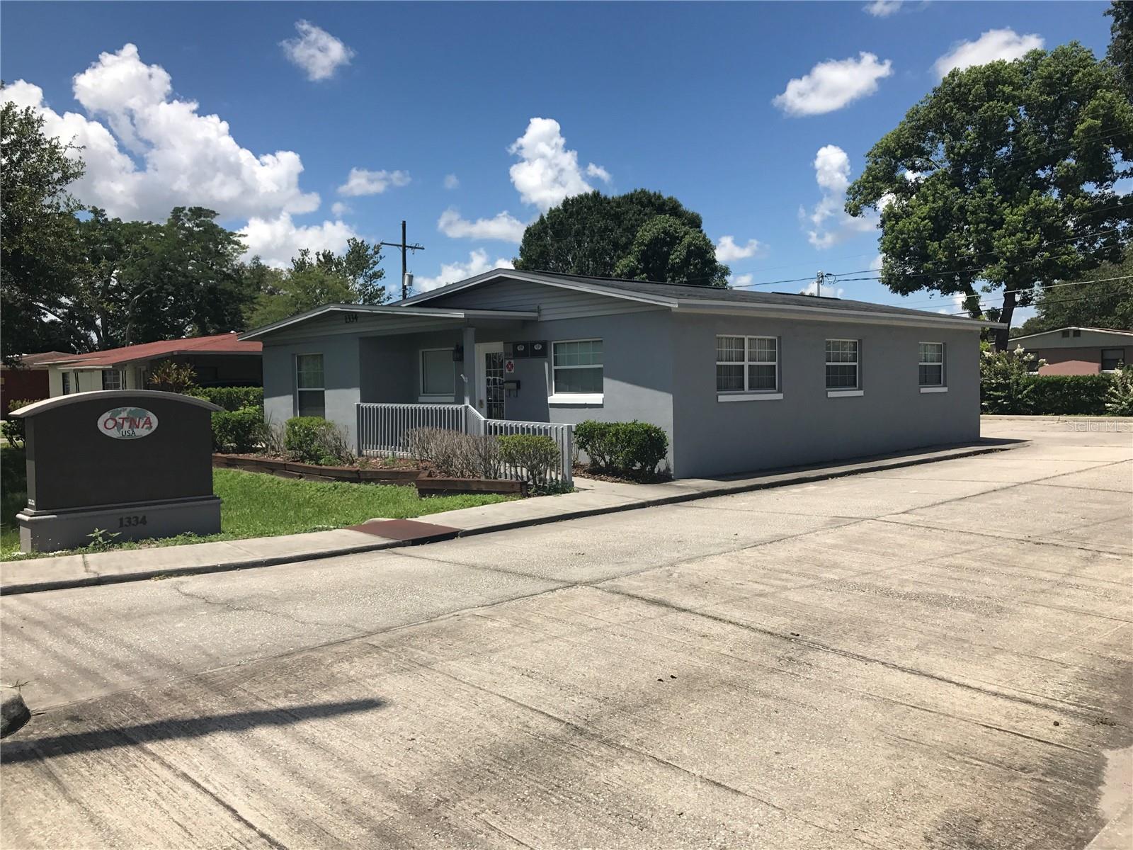 MONTEREY SUB - Commercial Lease
