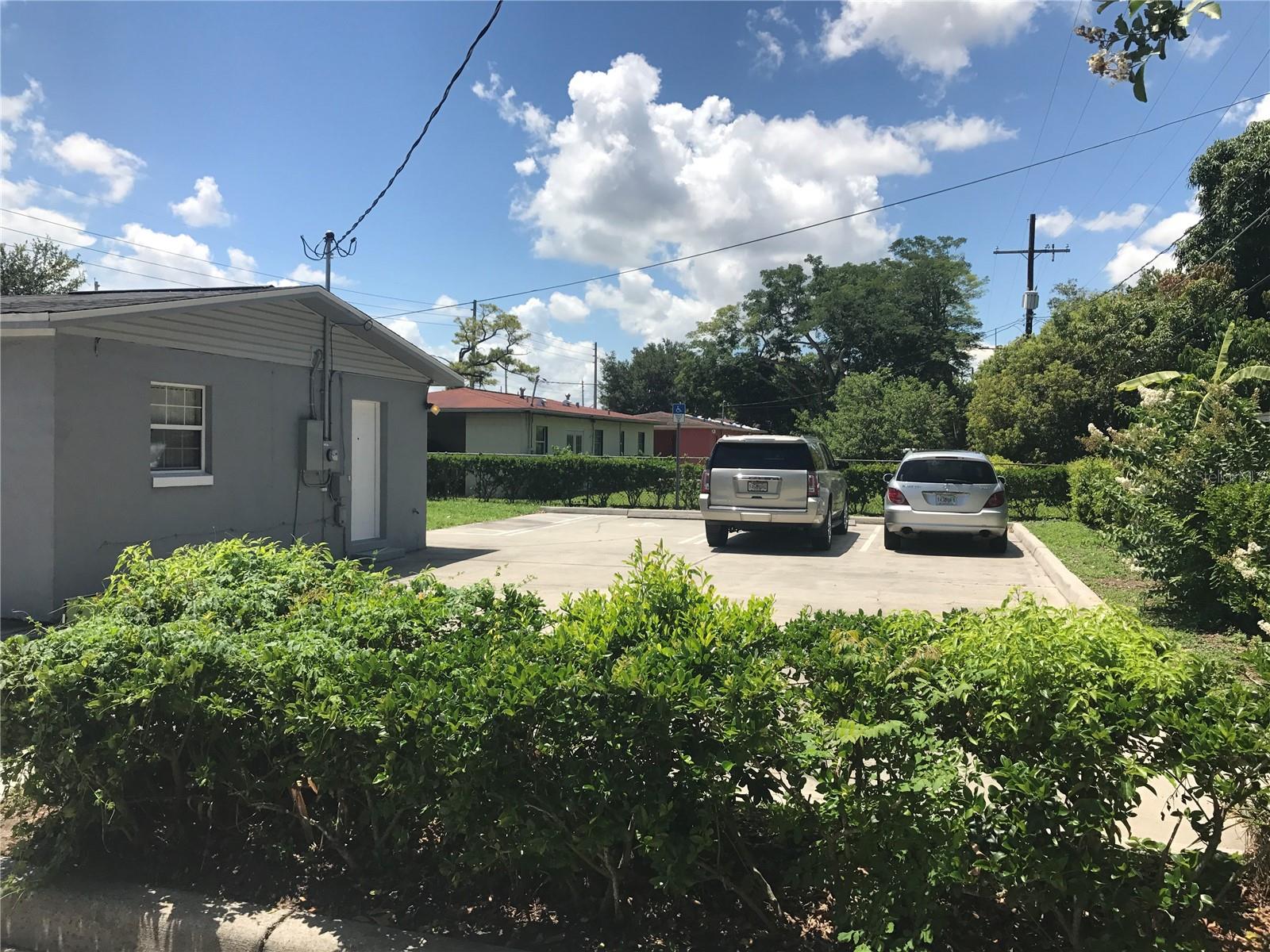 MONTEREY SUB - Commercial Lease